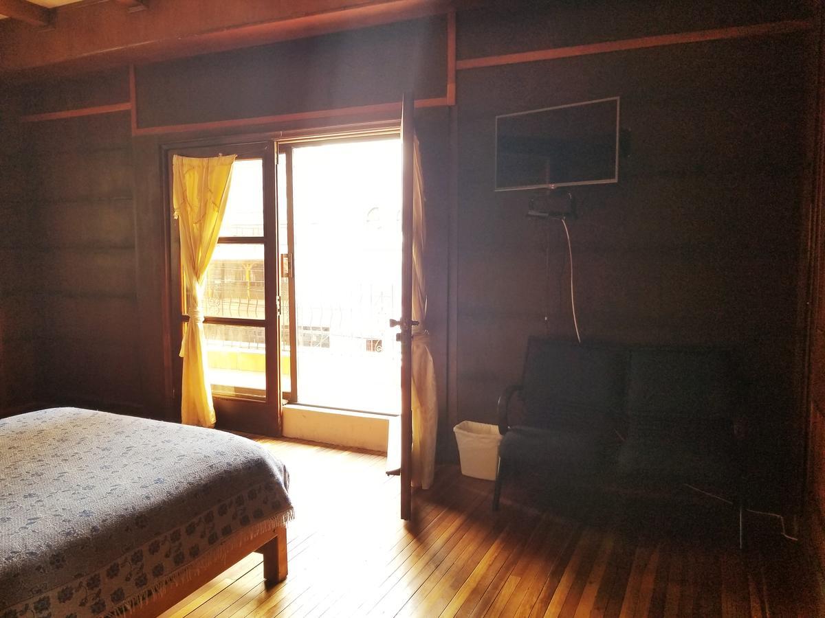 Travellers Inn 키토 외부 사진